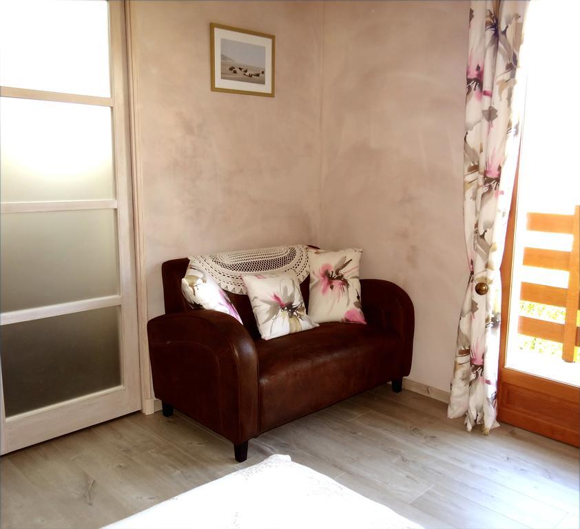 Le Chemin D'Ulphe Bed & Breakfast Boves Ruang foto