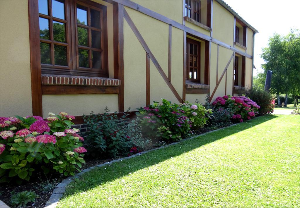 Le Chemin D'Ulphe Bed & Breakfast Boves Bagian luar foto